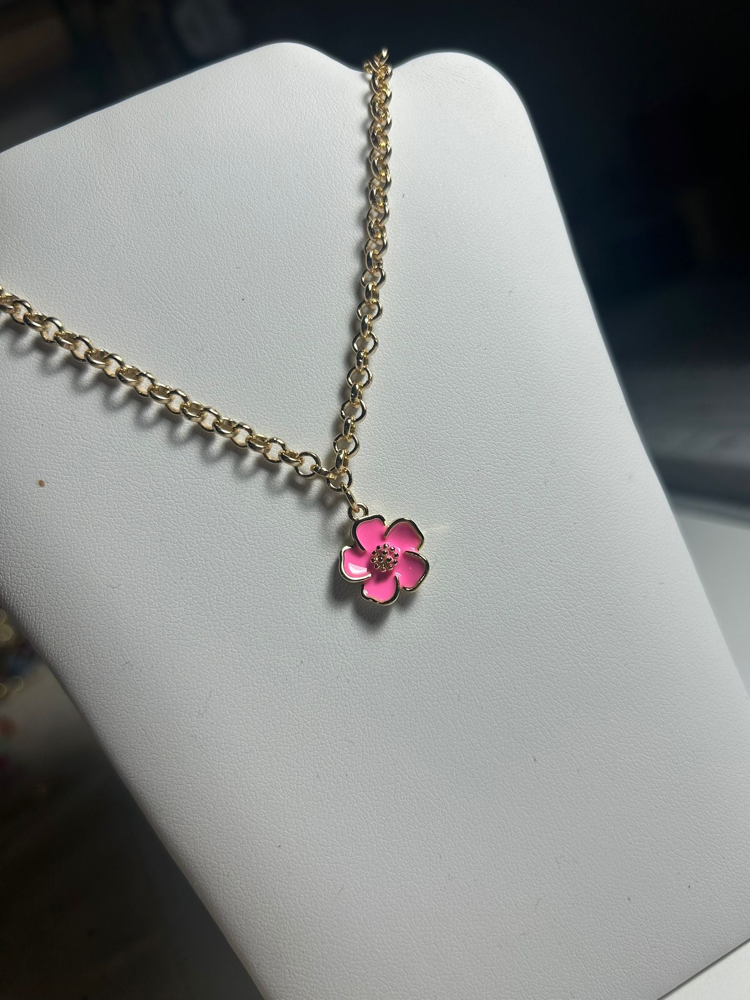 Collar de flor